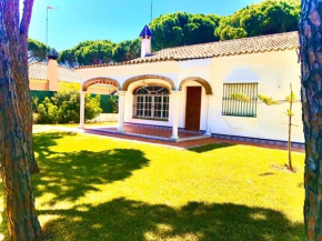 GATU VILLA CARLOTA Chalet individual junto al mar